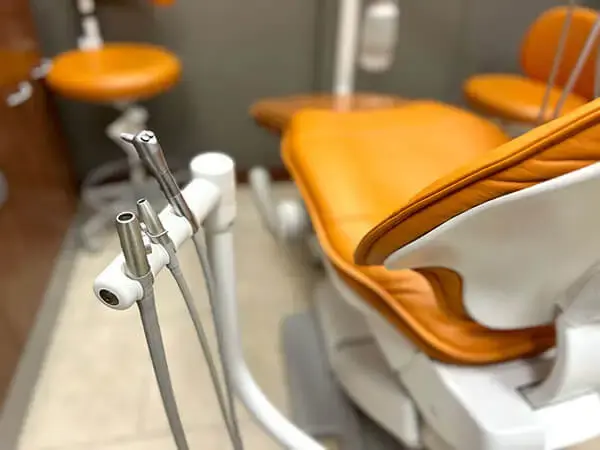 Floss & Gloss Dental - Dentist Edmonton